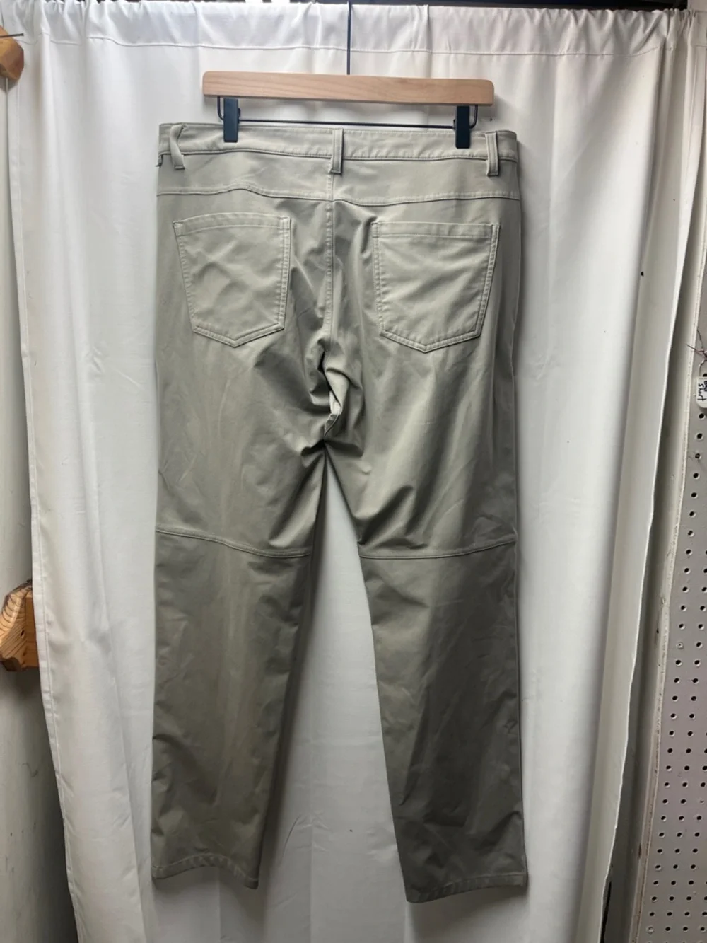 Lululemon Tan‎ Gray Carbon Dust ABC Pant- 34x30